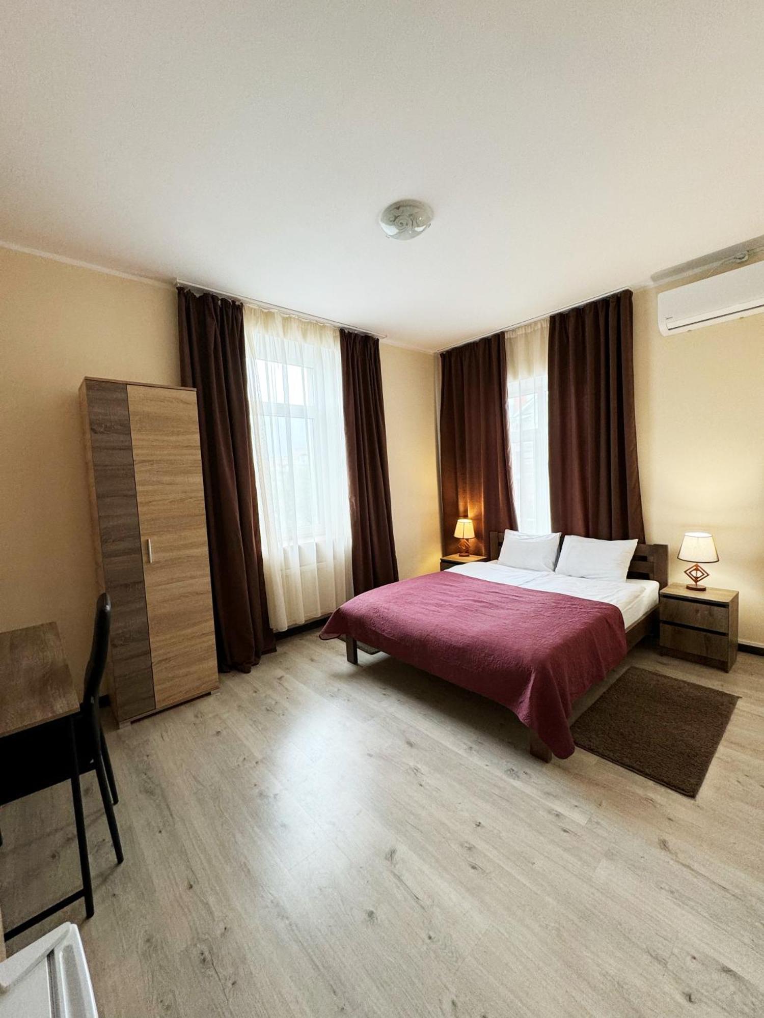 Signeev'S Villa Kiev Extérieur photo