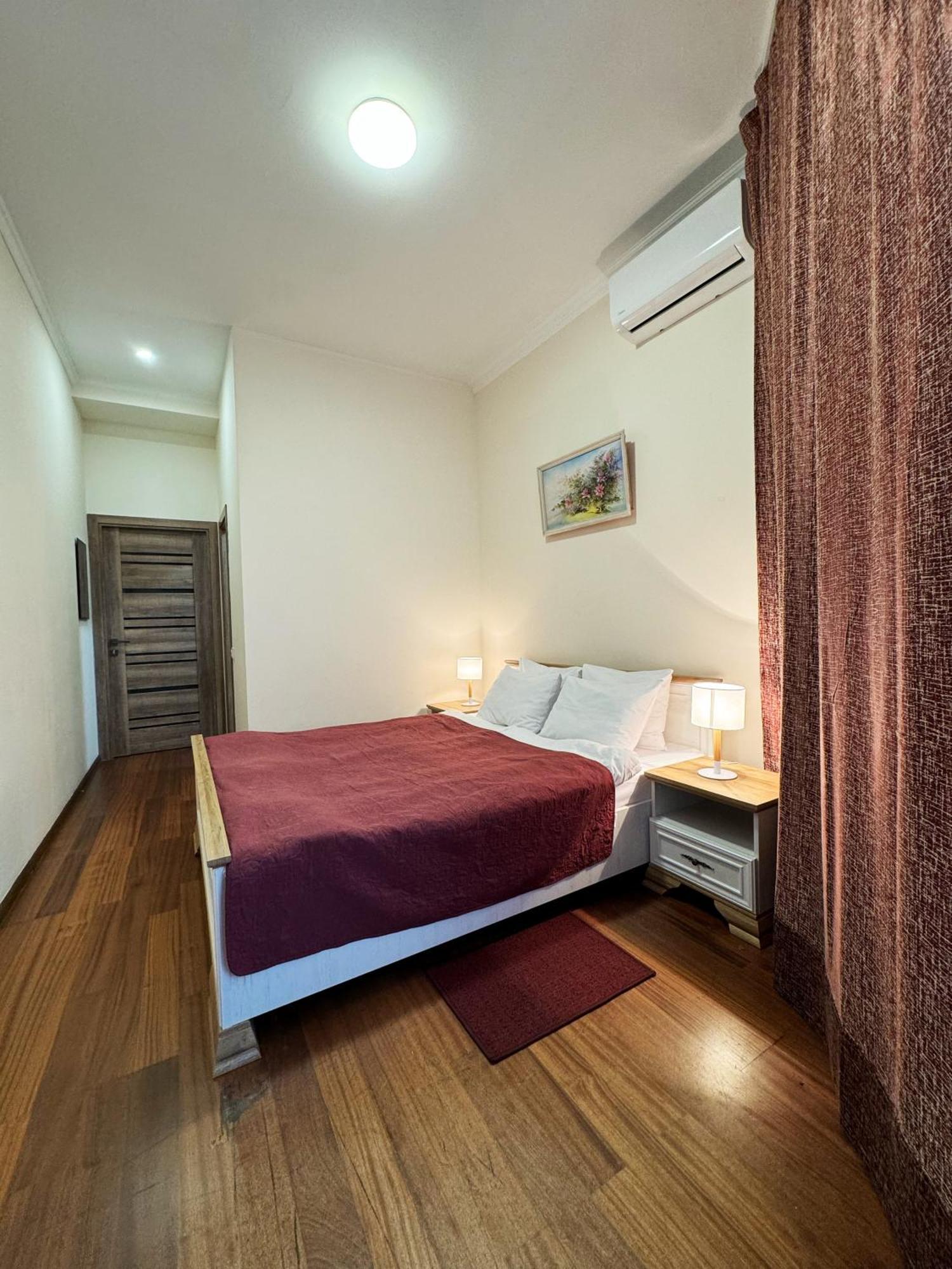 Signeev'S Villa Kiev Extérieur photo