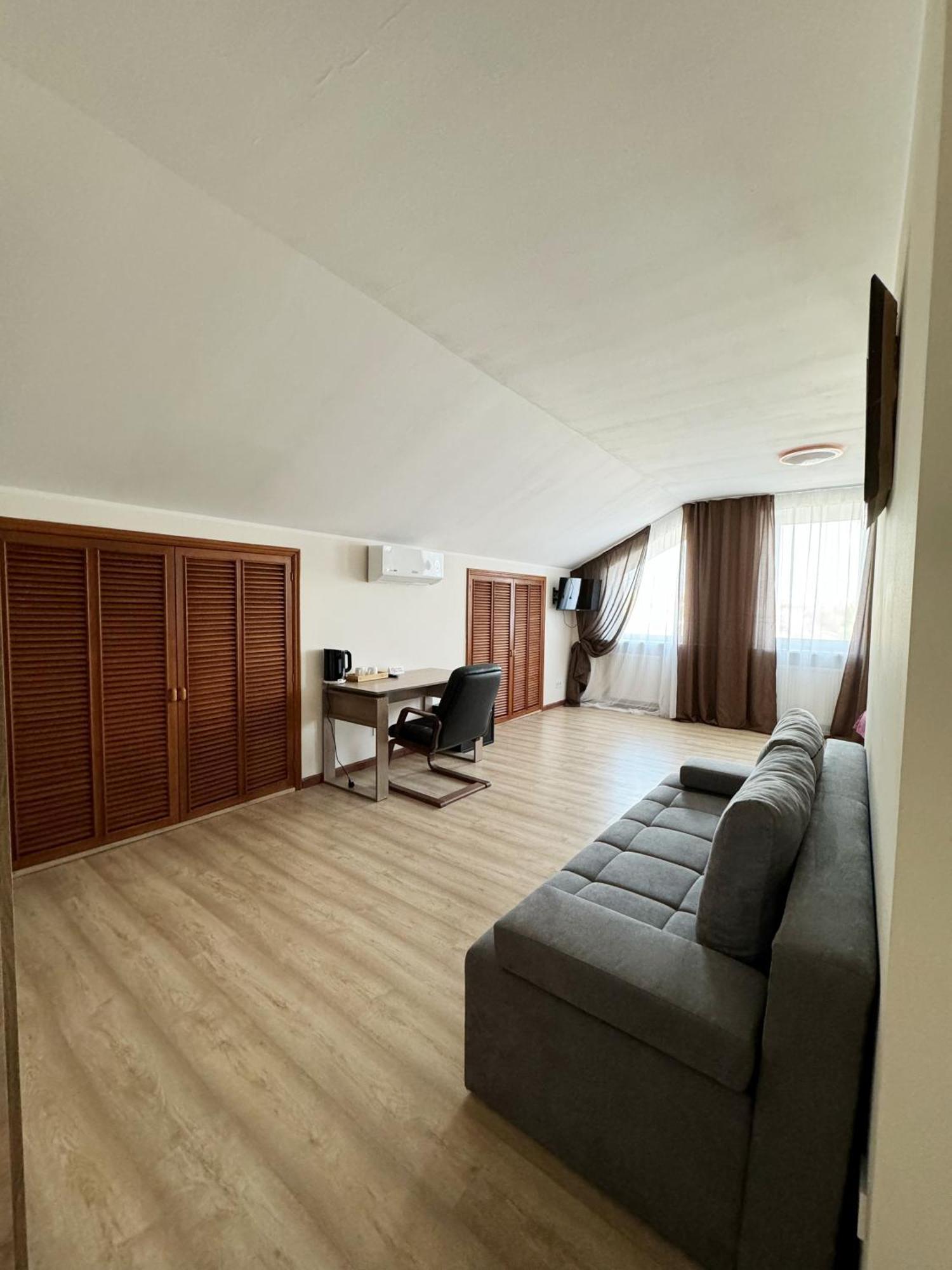 Signeev'S Villa Kiev Extérieur photo