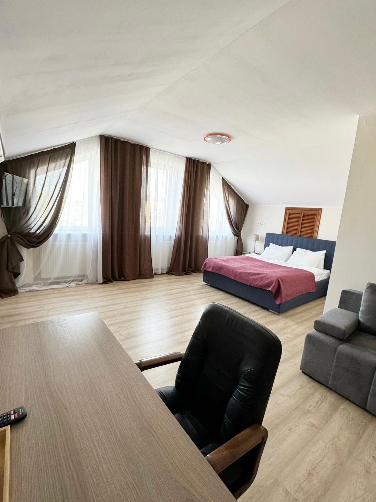 Signeev'S Villa Kiev Extérieur photo