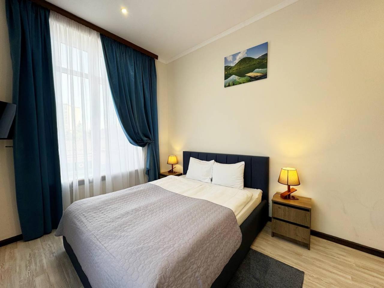 Signeev'S Villa Kiev Extérieur photo